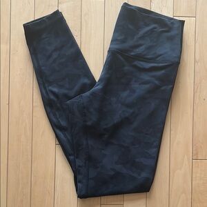 Lululemon Wunder Under Tight 28” Heritage 365 Camo Deep Coal Multi